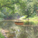 川に小舟